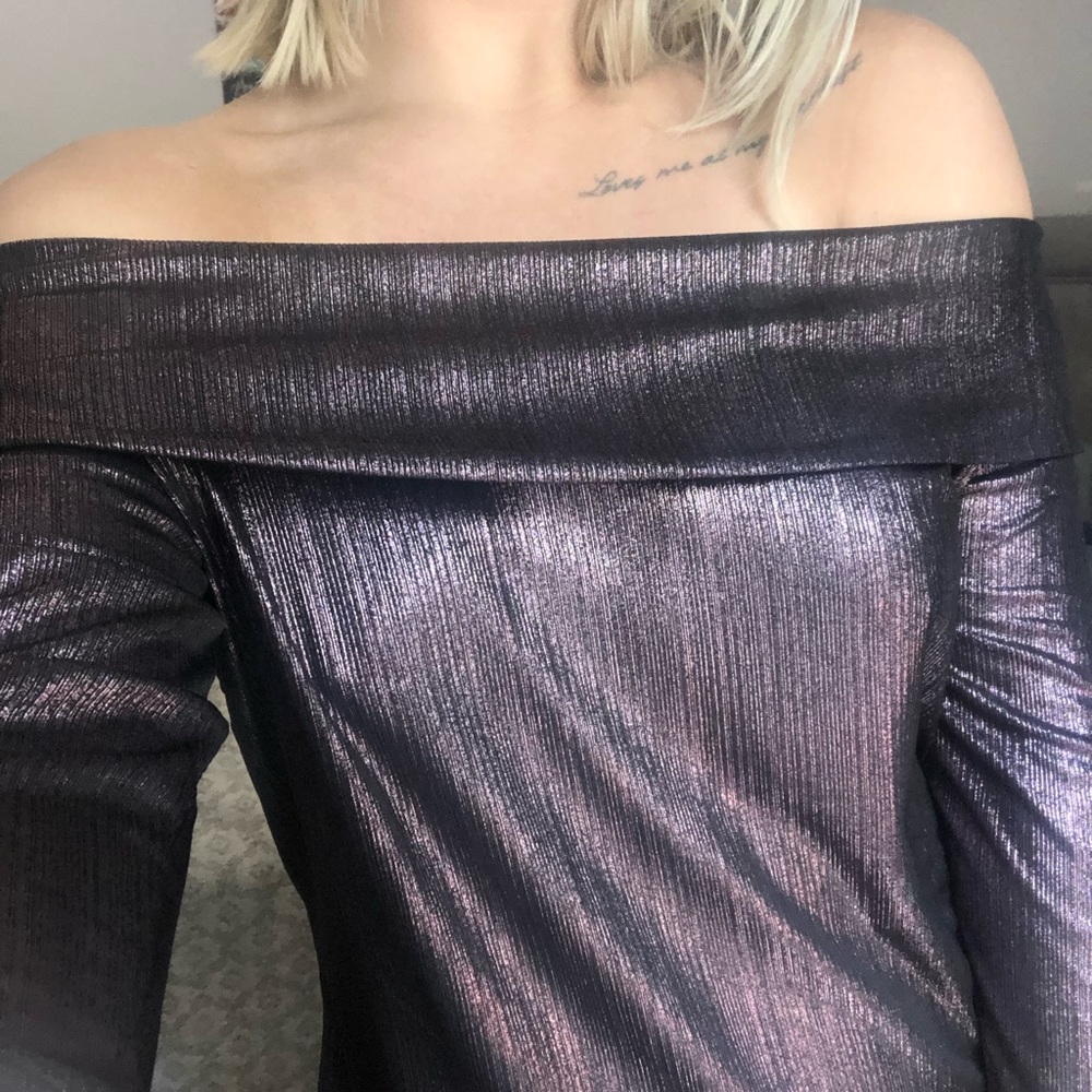 Off the shoulder dress shirt